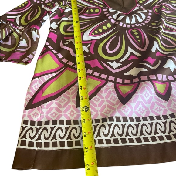 Nicole Miller size Large Brown and Pink Patterned Women's Top v-Neck tunic - Picture 6 of 9